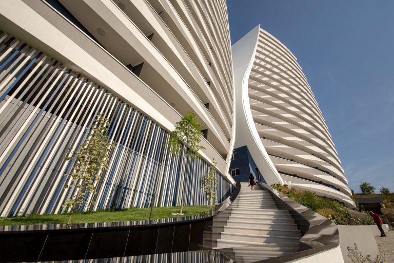 243965208_3956075771164420_2824000602690295010_n (1)